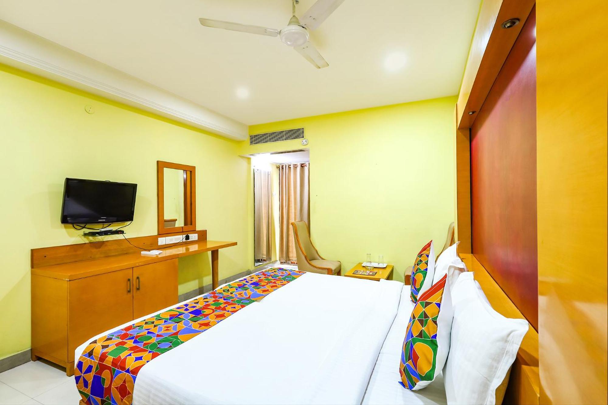Hotel Fabhotel Prime Mahalaya Residency - Nr International Airport 3*
