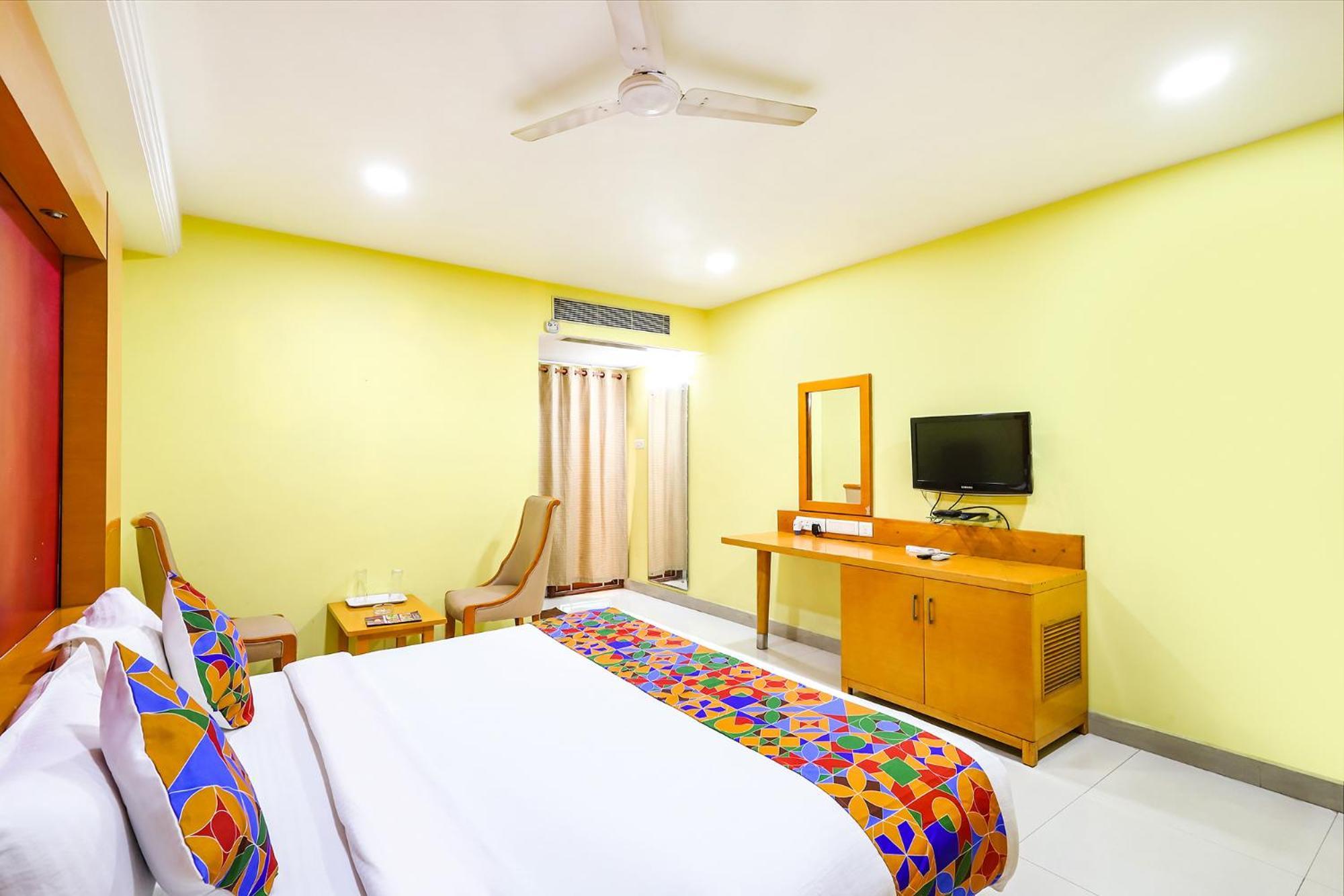 Fabhotel Prime Mahalaya Residency - Nr Pallavaram Railway Station 3* Chennai