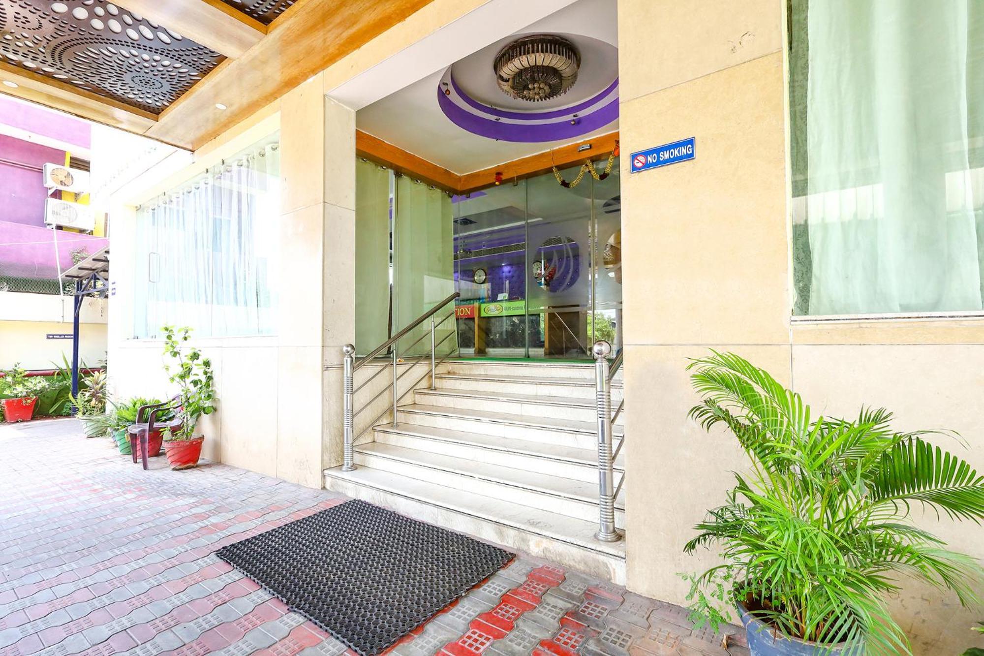 Hotel Fabhotel Prime Mahalaya Residency - Nr Pallavaram Railway Station 3*