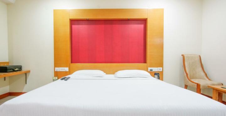 Fabhotel Prime Mahalaya Residency - Nr Pallavaram Railway Station Hotel