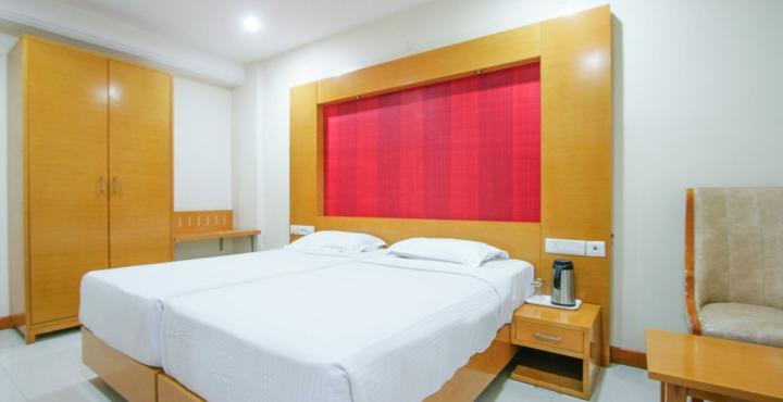 Fabhotel Prime Mahalaya Residency - Nr Pallavaram Railway Station 3*